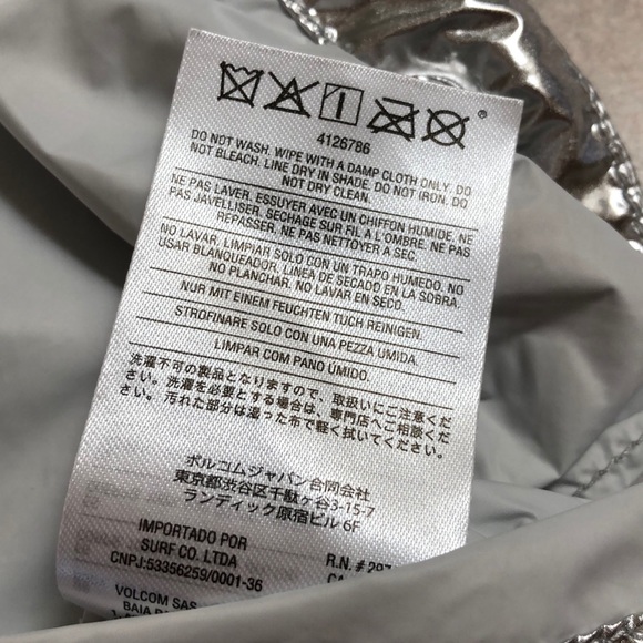 🎉‼️PRICE DROP‼️🎉HP 12/16,1/25🎉VolcomStoneRowxGeorgia May Jagger - Picture 8 of 8